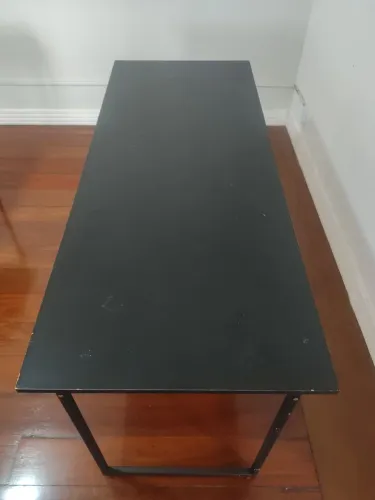 Mesa preta Estética 