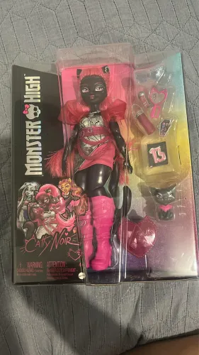 Boneca Monster high