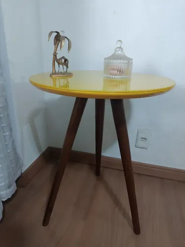 Mesa de canto redonda