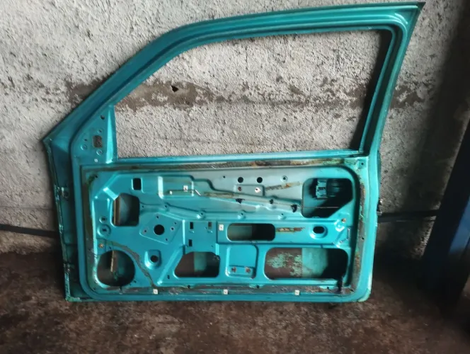 Porta do gol bola 95A99 lado direito conservado 
