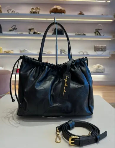 Bolsa luiza barcelos!!! Usada pouquíssimas vezes.