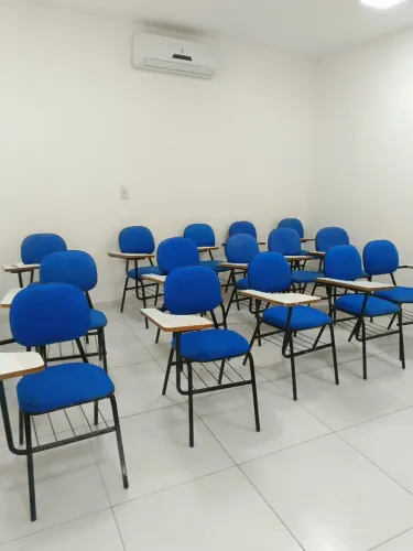 Cadeiras escolares