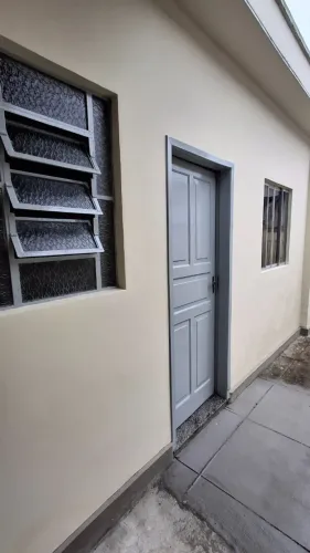 Casa de Vila - com 1 dormitório para alugar, 50 m² - Raul Veiga - São Gonçalo/RJ