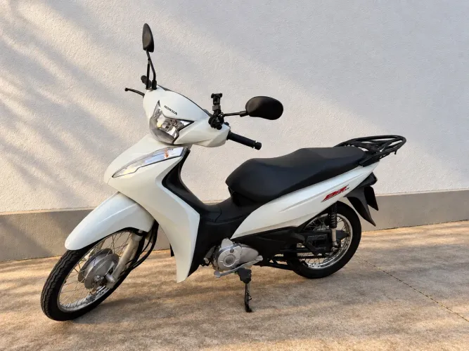 Honda Biz 110i 2022 - Único dono / com manual e chave reserva