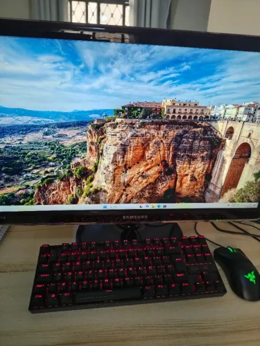 Computador i5, 12GB rx 570