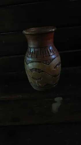 Vendo jarra e potes de barro para decoração Pequenos