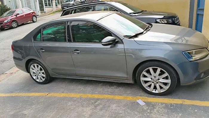 Volkswagen Jetta Comfortline 2.0 T.flex 8V 4P Mec. 2014