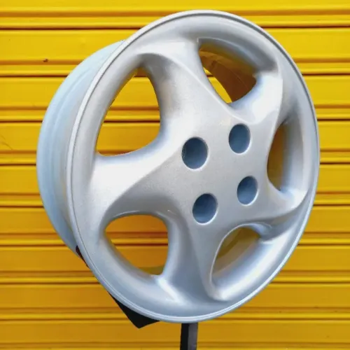 Roda Guidon Scorro Xsara Rép 15x5,5 4x108 Eur Un