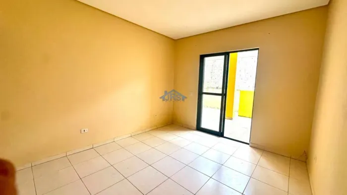 Casa à venda e para alugar em Itapevi, Chácara Santa Cecília, com 2 quartos, com 90 m²