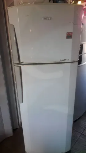 Geladeira Duas Portas Frostfree