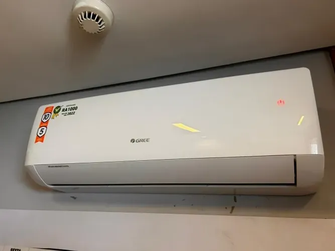 AR CONDICIONADO GREE SPLIT WALL 9.000BTU 220V