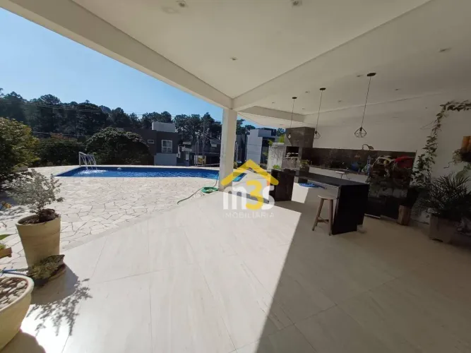 Casa na Granja Viana - Condomínio Reserva Santa Maria de 530m² com 6 quartos,5 suítes, 9 v