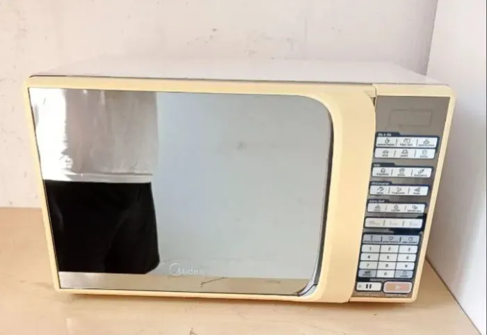 Microondas Midea