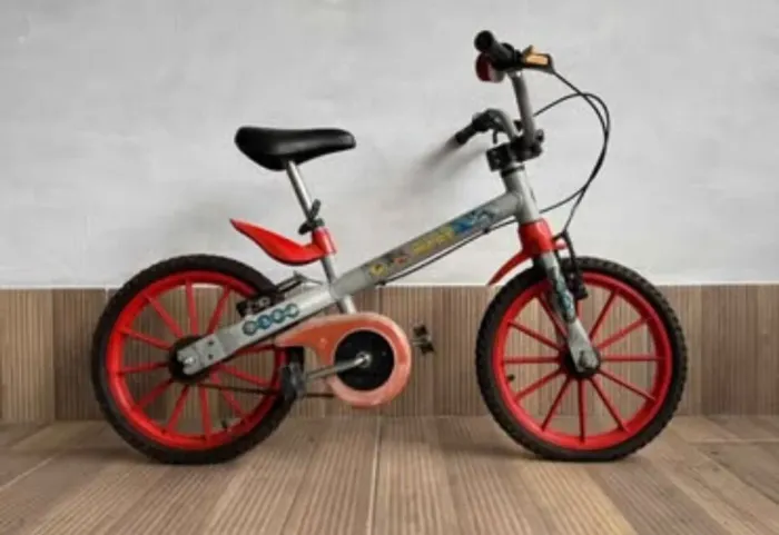 Bicicleta Infantil Bandeirante Star Wars aro 16.