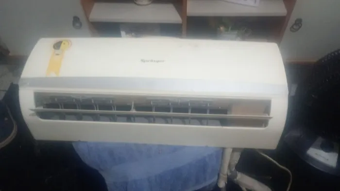 Ar-condicionado frente