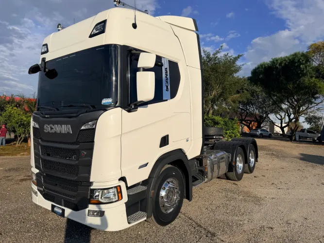 Scania R 560 super 6x4 2024