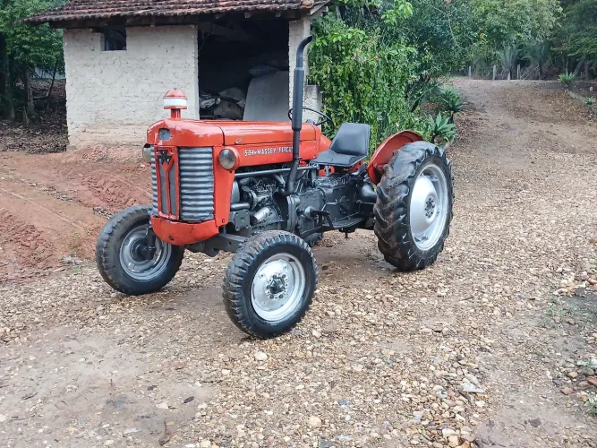 Trator massey ferguson 50x