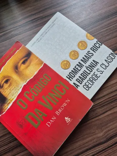 Combo livro O código da Vinci + o homem mais rico da Babilônia