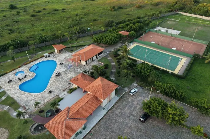 Terreno pé na areia com 400m² no Condomínio Summerville Cumbuco, Caucaia/CE