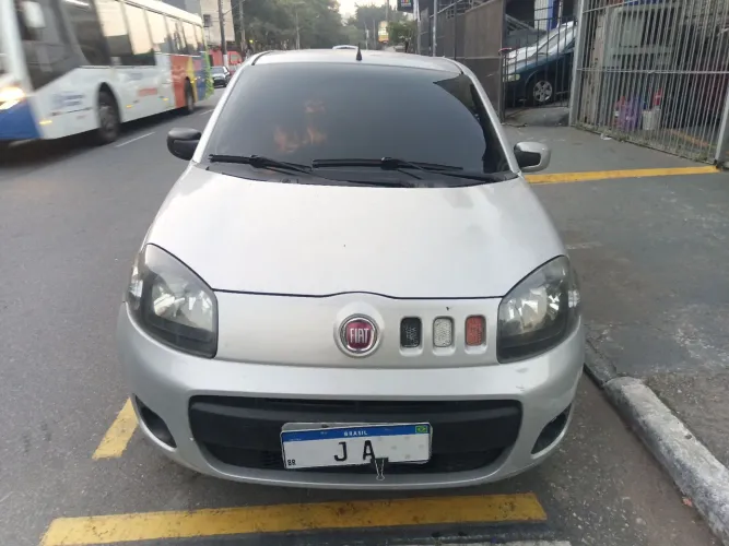 Fiat Uno Vivace Celeb. 1.0 EVO F.flex 8V 5P 2016