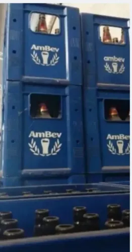 Caixa de litrao da AmBev 