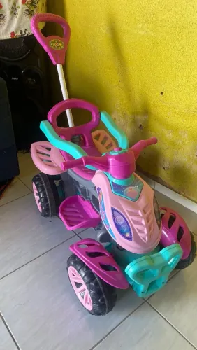 Vendo uma motoca infantil