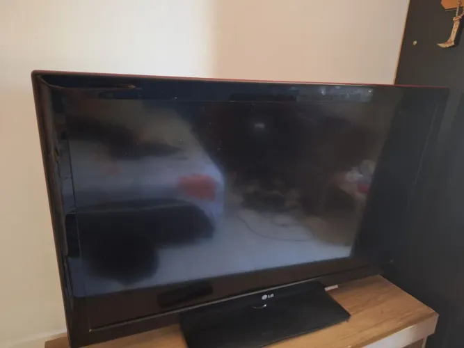 Televisão LG 42 polegadas