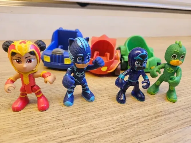 Coleção Bonecos e veículos PJ Mask
