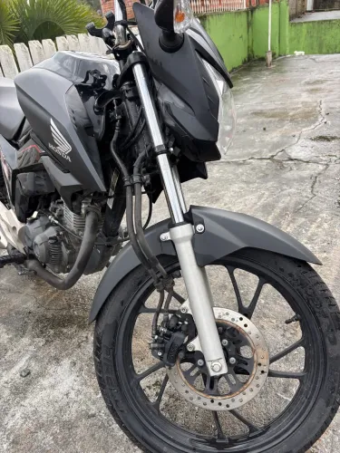 Vendo CG TITAN 160 baixa quilometragem