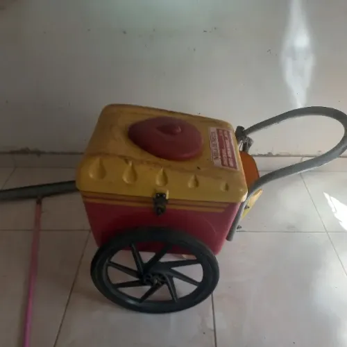 Carinho de picolé