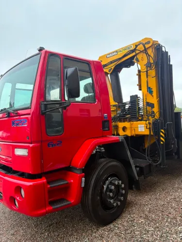 Munck 43 Madal Ford cargo 1622 com Guindauto guindaste muk