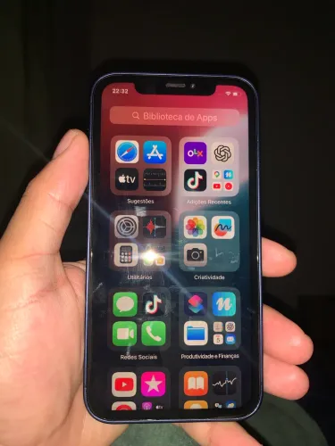 iPhone XR na carcaça do 17 pro Azul