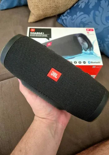 Caixa de Som Bluetooth JBL Charge 3