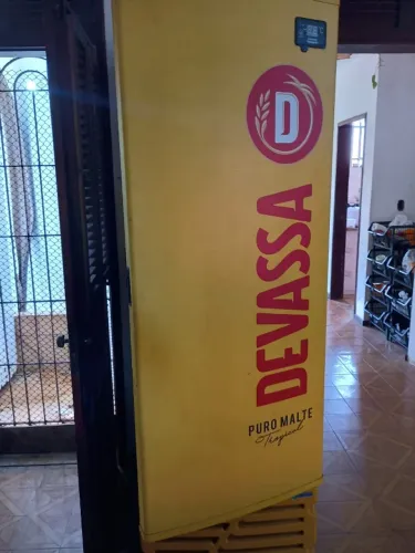 Freezer Vertical Gela Tudo- Muito Conservado