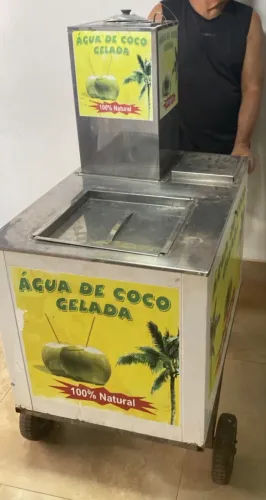 Carrinho de coco de inox