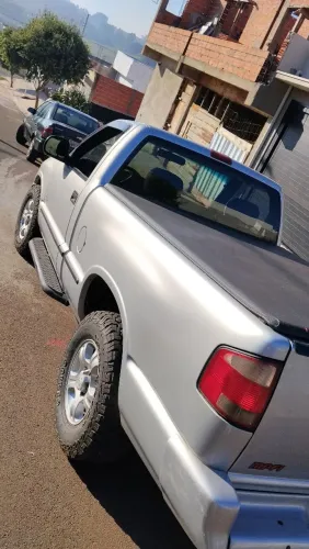 Chevrolet S10 Pick-up Std. 2.2 MPFI / EFI 1999