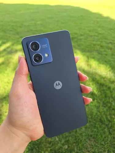 Celular Muito Conservado