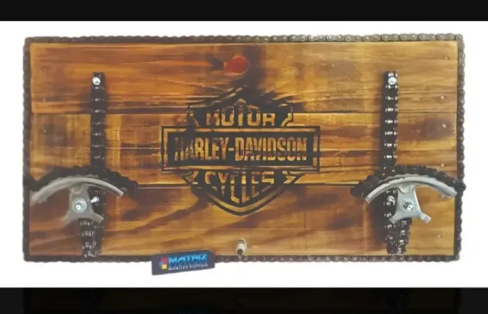 Suporte capacete e chaves Harley Davidson