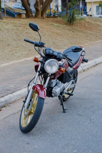Cbx 200 Strada - Difícil achar outra nesse estado.