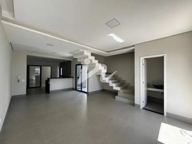 Casa residencial à venda em Uberlândia (Bairro Morada da Colina) | 3 quartos (1 suíte) | 2