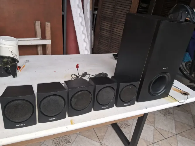 Caixas Sony