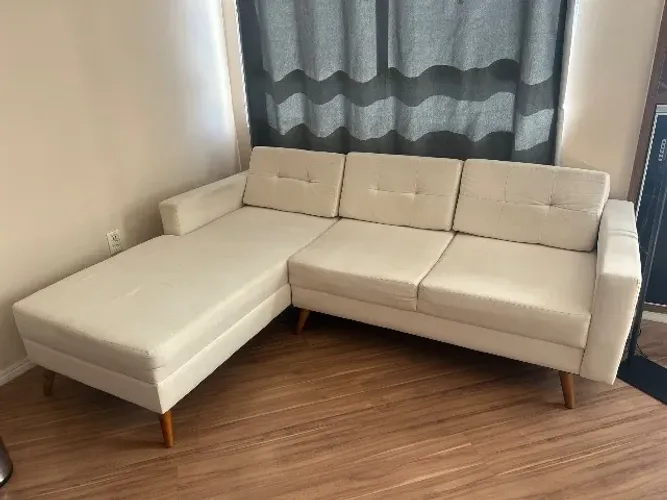Sofá Retrátil/Chaise Creme Moderno - Conservado 