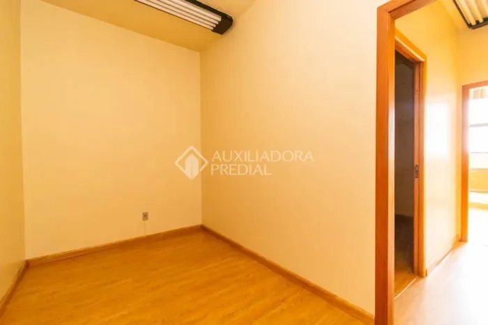 Conjunto comercial para locação em Porto Alegre, Galeria Champs Elysees