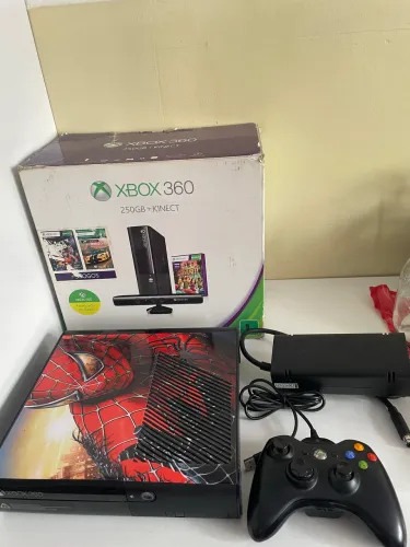 Xbox 360 rgh 3.0 + 130 jogos + controle + caixa