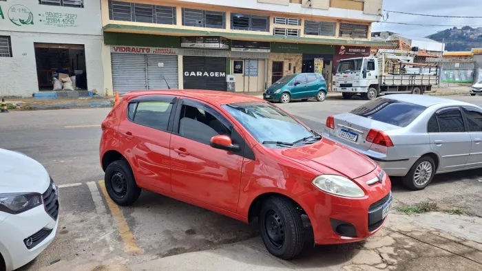 Fiat Palio Attractive 1.0 EVO Fire Flex 8V 5P 2015