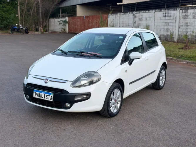Fiat Punto Attractive Italia 1.4 F.flex 8V 5P 2016