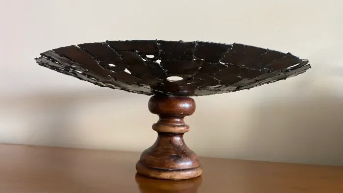 Escultura em Latão e Madeira