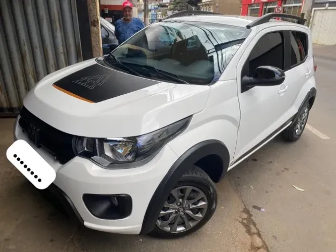 Fiat Mobi Trekking 1.0 Flex 5P 2025