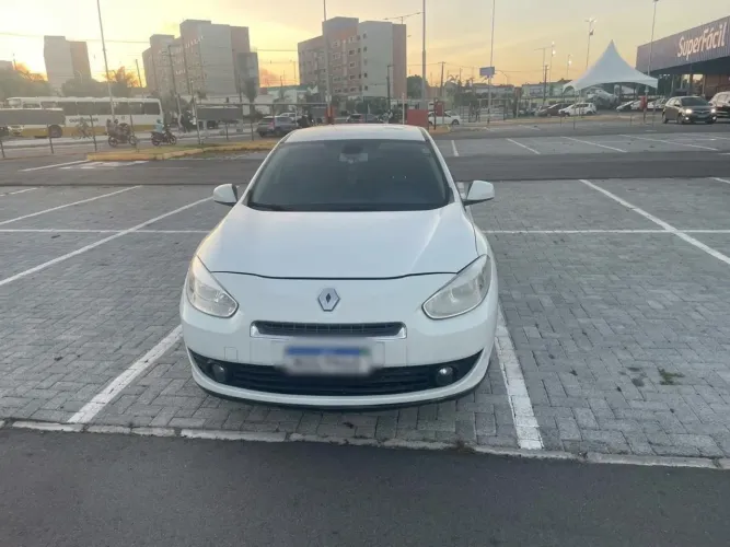 Renault Fluence Sed. Dynamique 2.0 16V Flex Aut. 2012