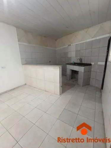 Casa para alugar, 30 m² por R$ 805,00 - Bussocaba - Osasco/SP